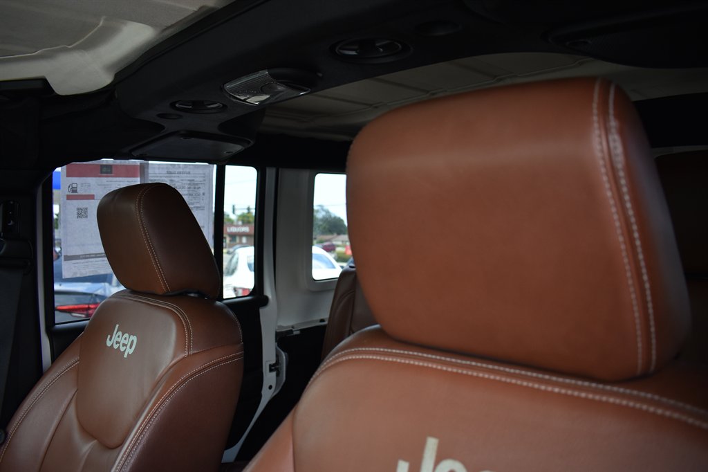 2017 Jeep Wrangler - $17,999