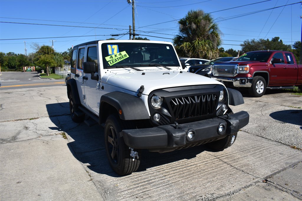 2017 Jeep Wrangler - $17,995