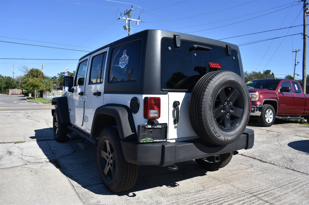 2017 Jeep Wrangler - $17,995