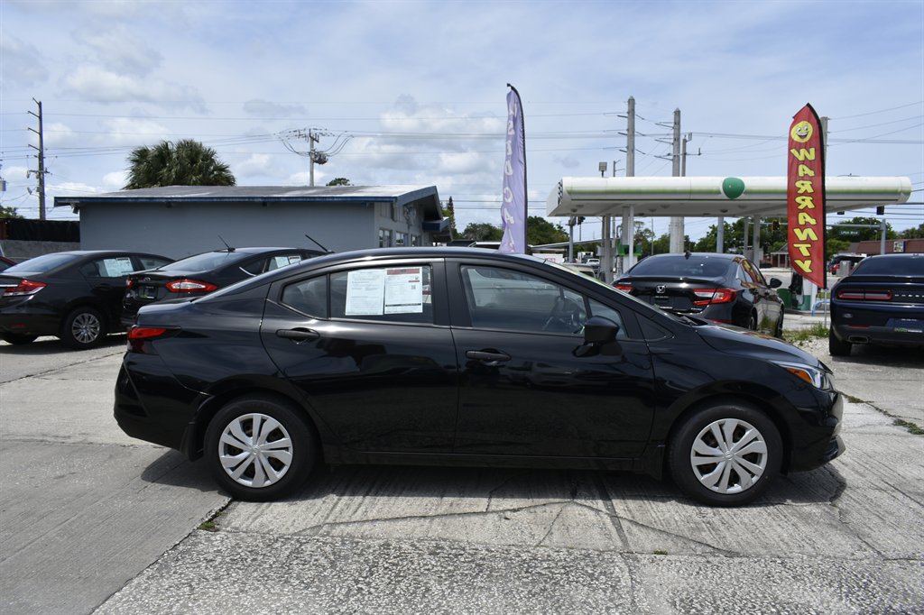 2021 Nissan Versa