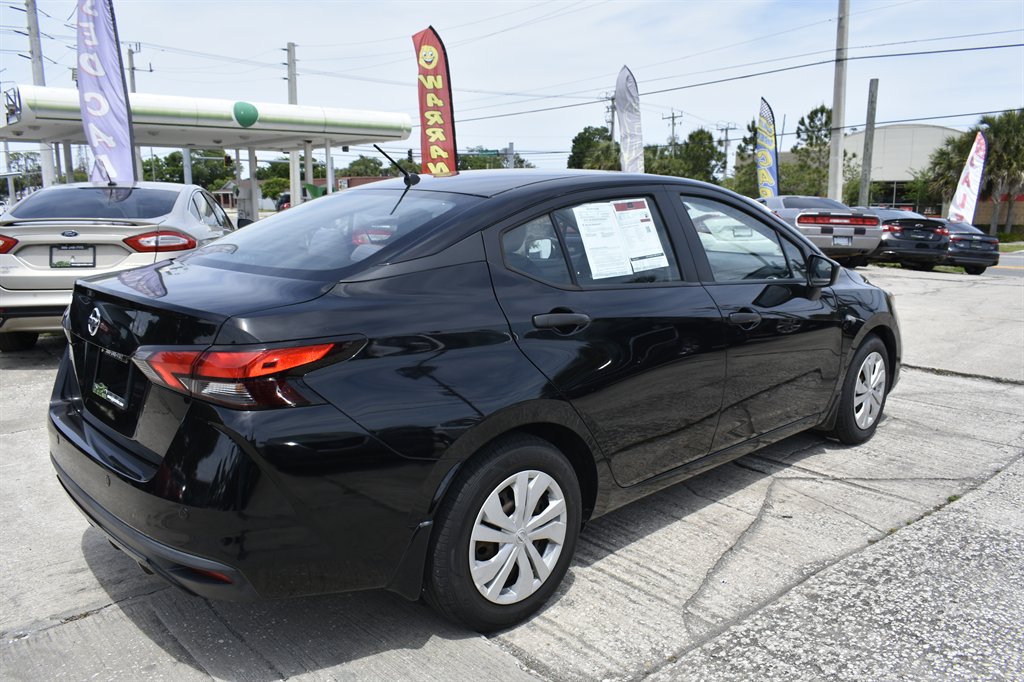 2021 Nissan Versa