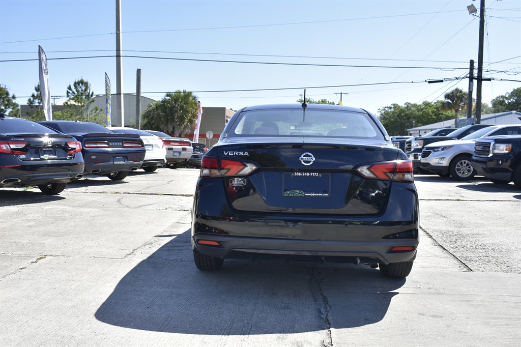 2021 Nissan Versa