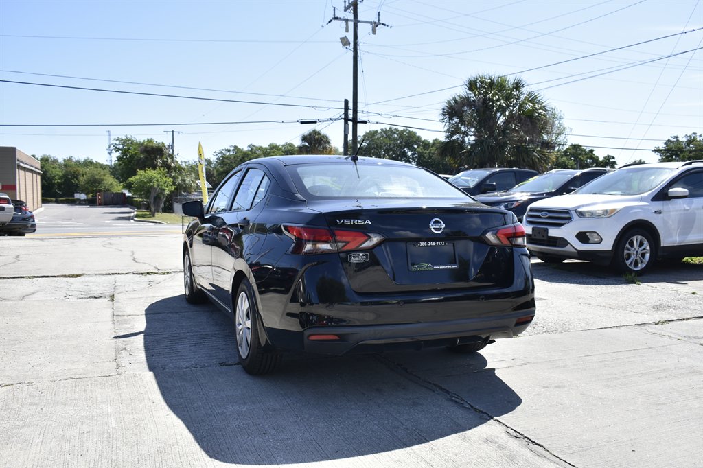 2021 Nissan Versa