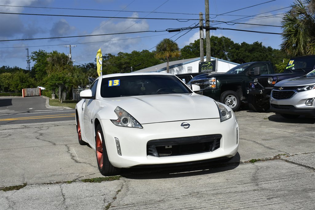 2013 Nissan 370Z - $17,995