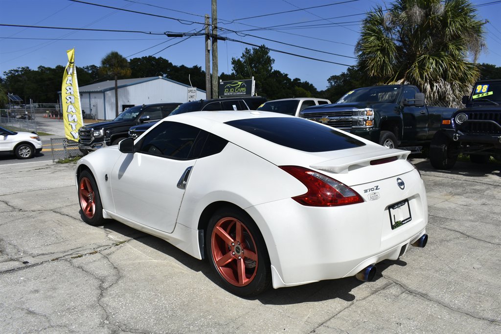 2013 Nissan 370Z - $17,995