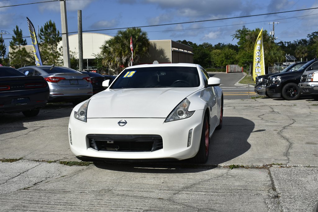 2013 Nissan 370Z - $17,995