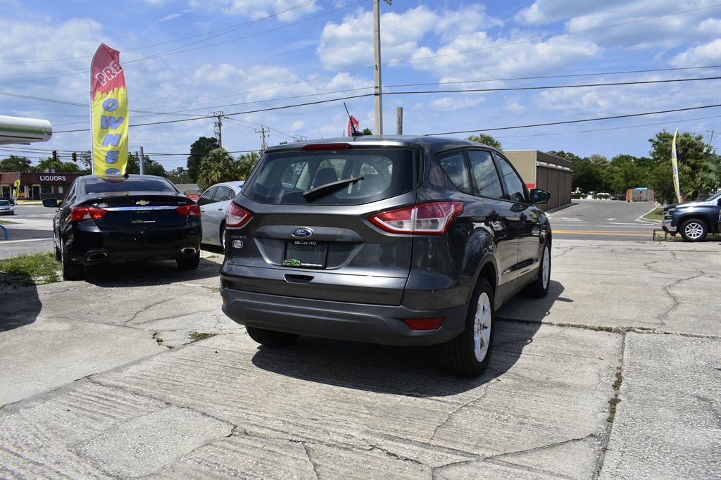 2015 Ford Escape S photo