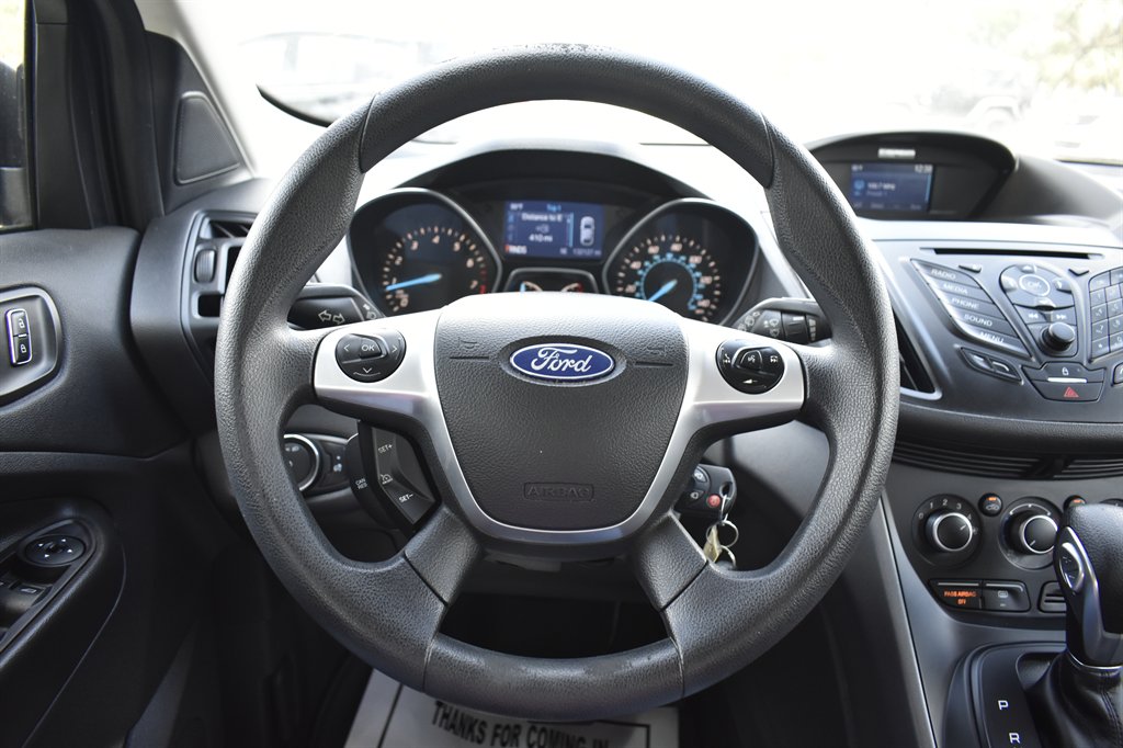 2015 Ford Escape S photo