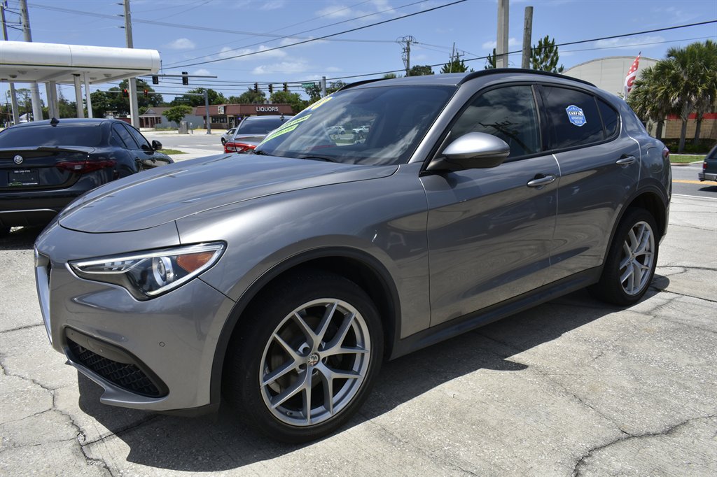 2018 Alfa Romeo Stelvio - $14,995