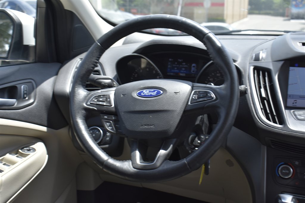 2017 Ford Escape - $9,995