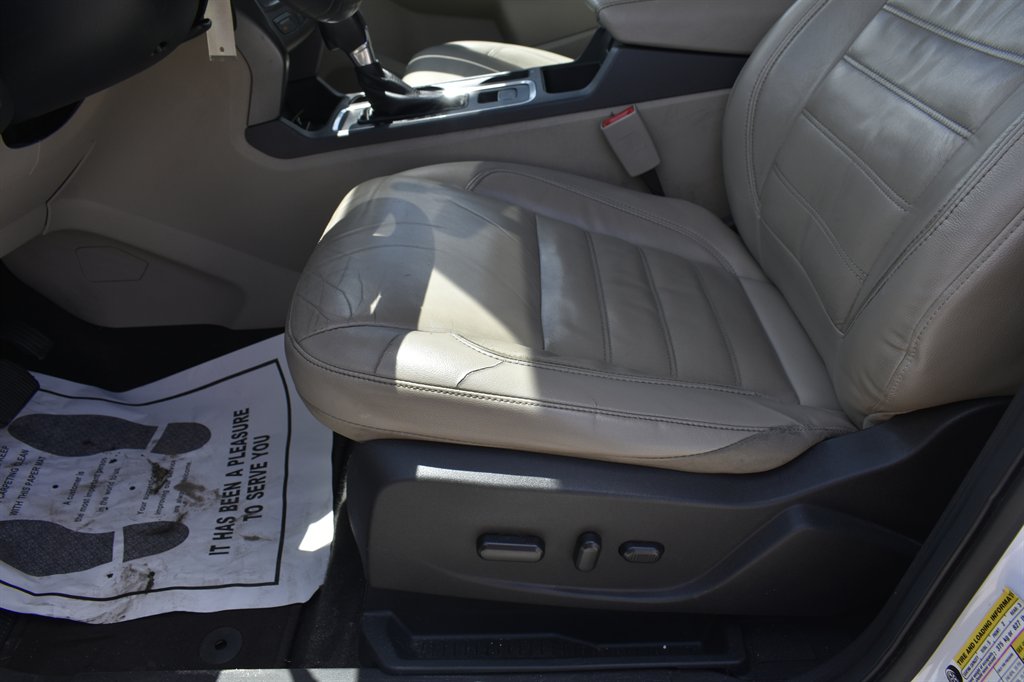 2017 Ford Escape - $9,995