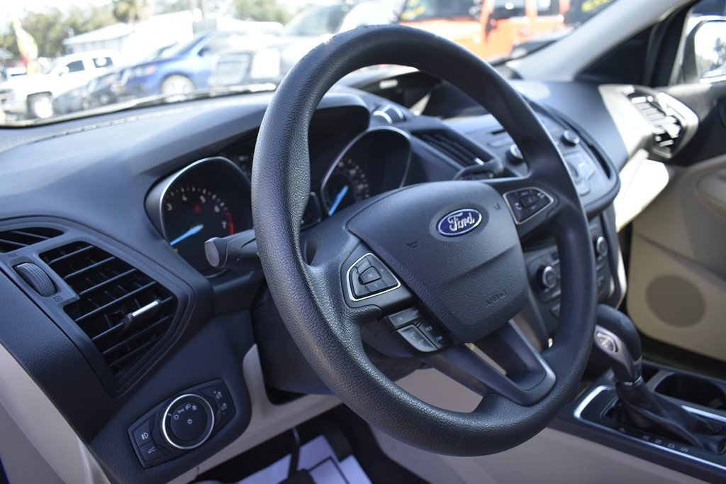 2018 Ford Escape SE photo