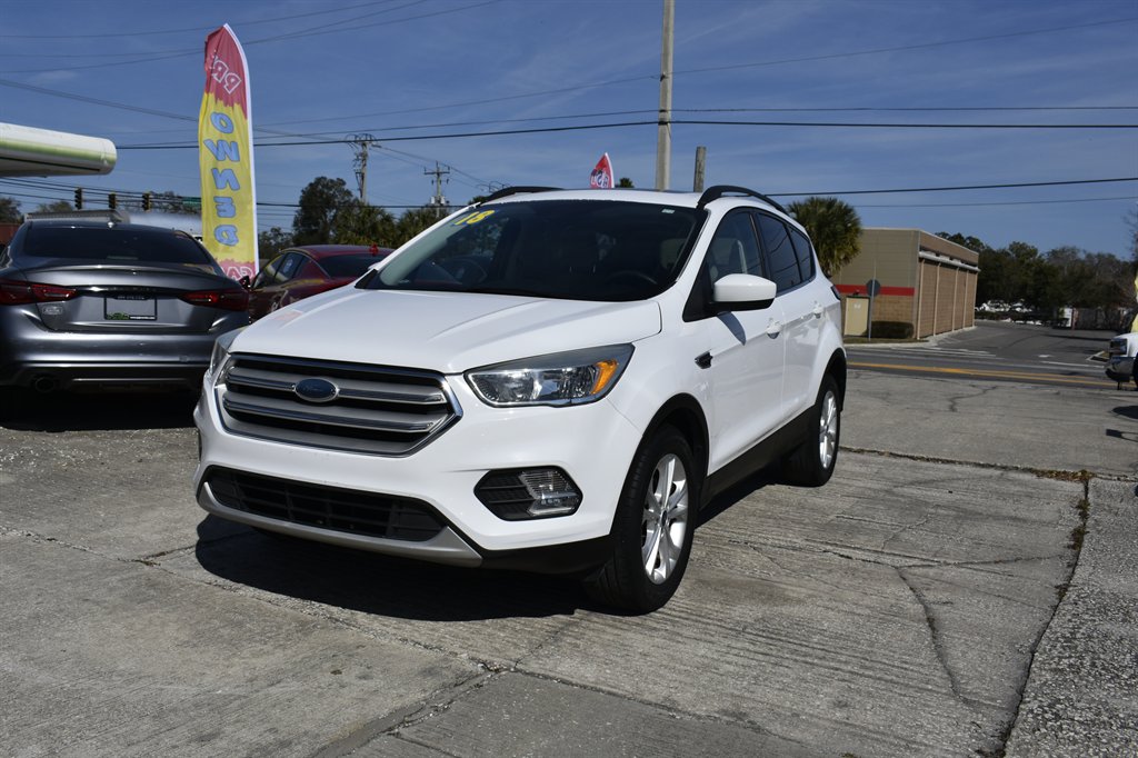 2018 Ford Escape SE photo