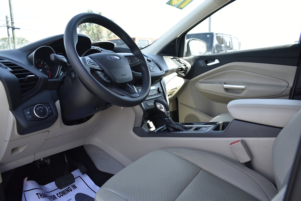2018 Ford Escape SE photo