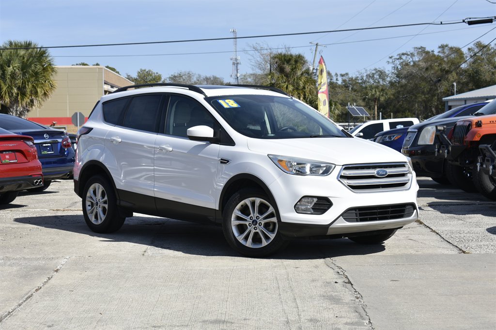 2018 Ford Escape SE photo