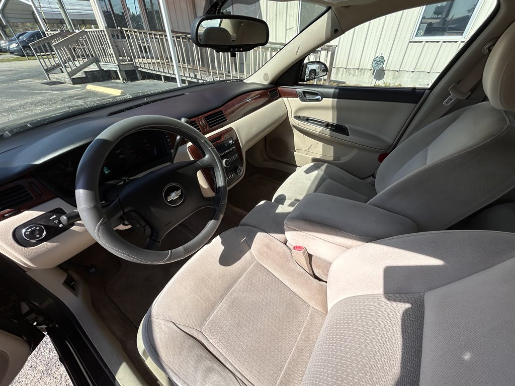 2009 Chevrolet Impala LS photo