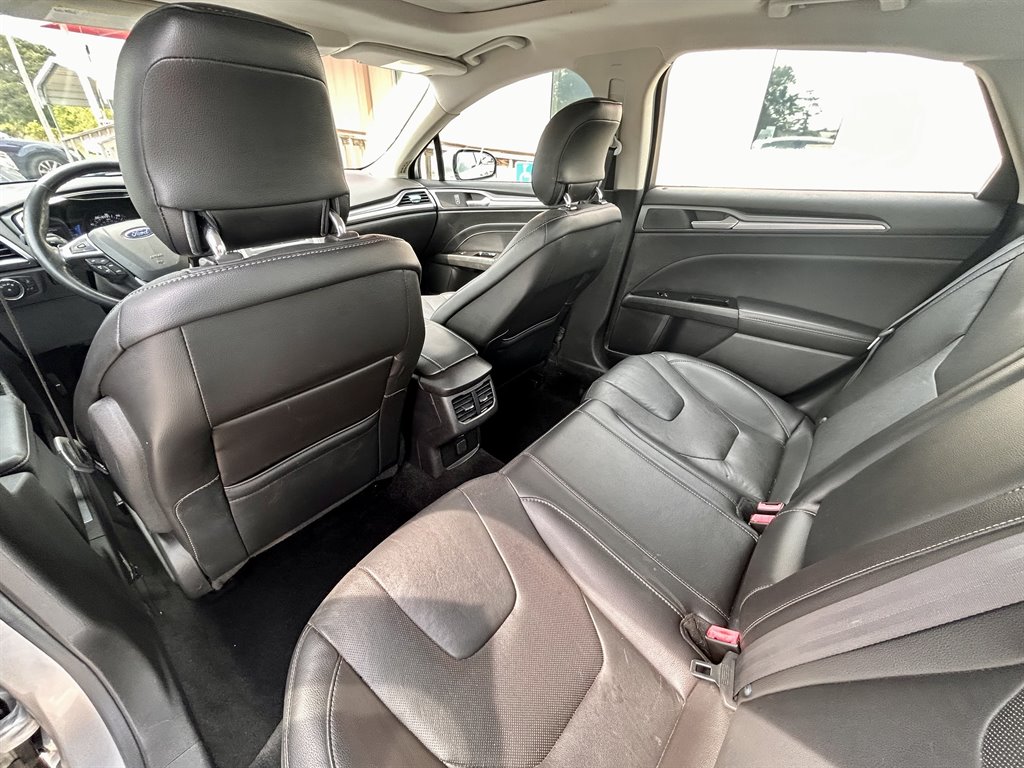2014 Ford Fusion Titanium photo