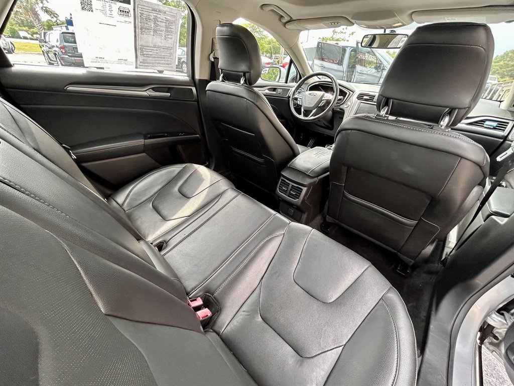 2014 Ford Fusion Titanium photo