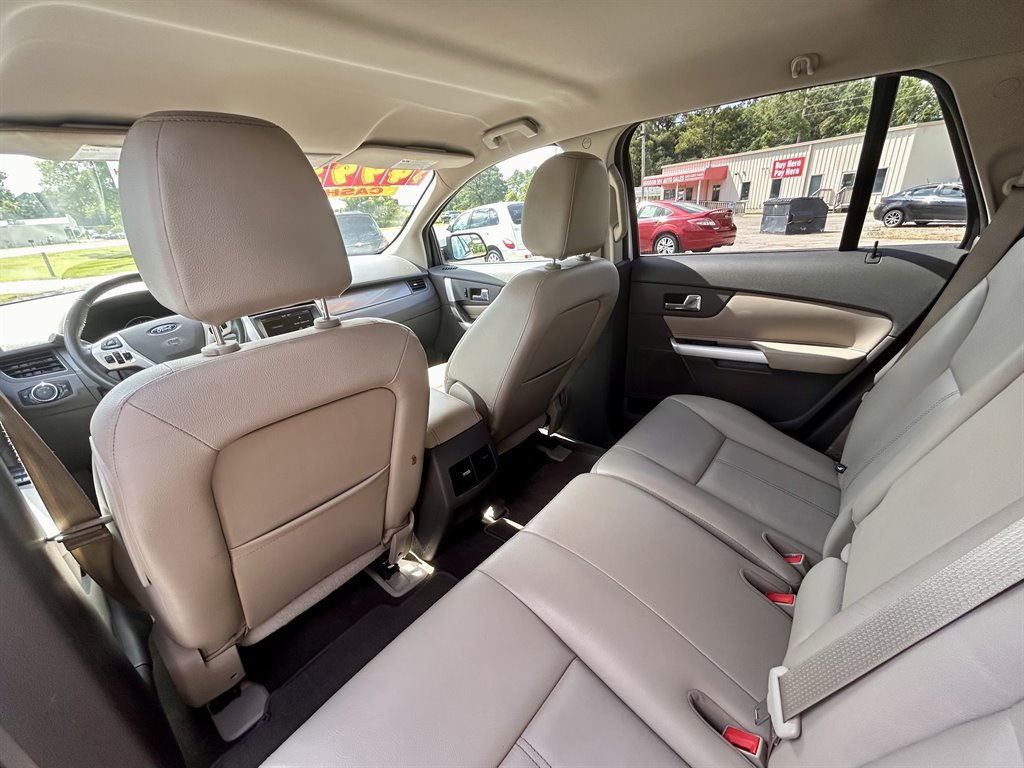 2013 Ford Edge SEL photo