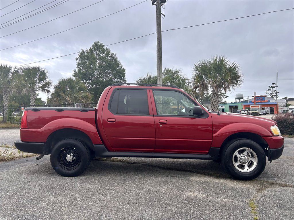2005 Ford Explorer Sport Trac XLS photo