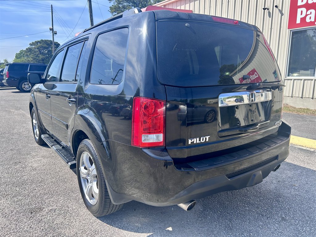 2012 Honda Pilot - $10,995