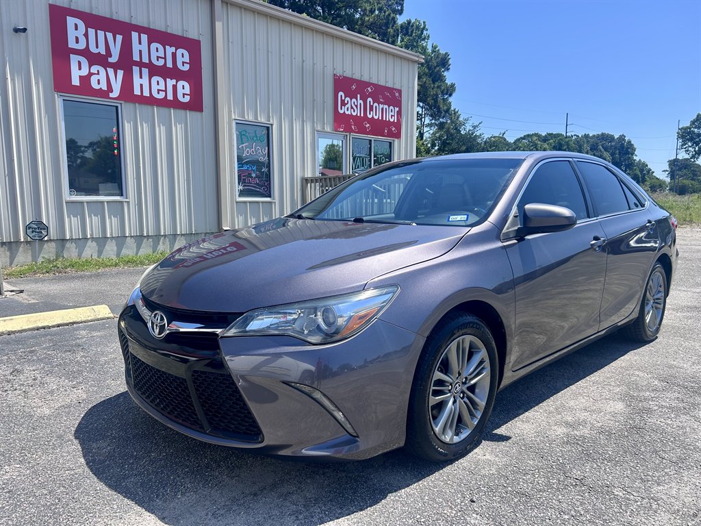 2016 Toyota Camry - $11,995
