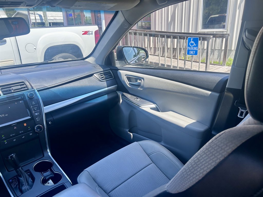 2016 Toyota Camry - $11,995