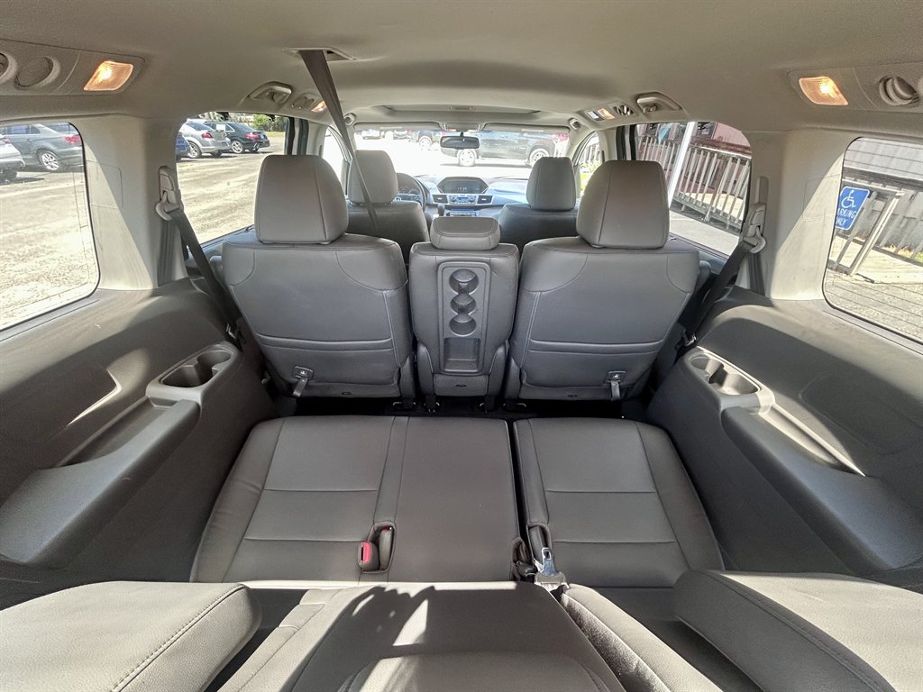 2013 Honda Odyssey - $10,995