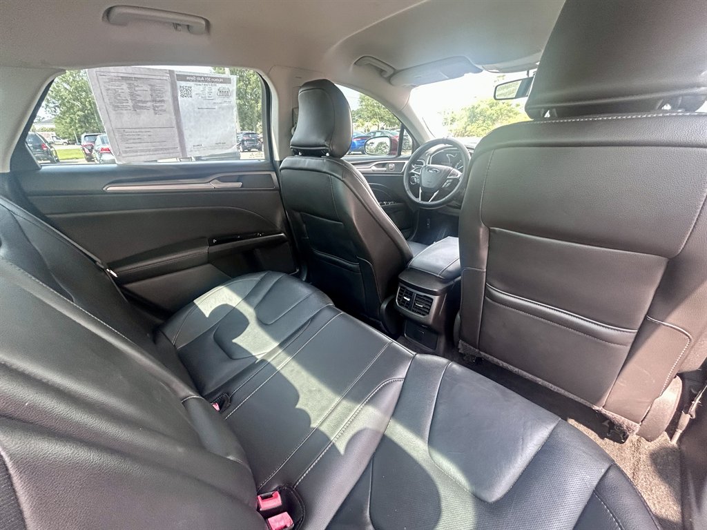 2016 Ford Fusion - $9,995