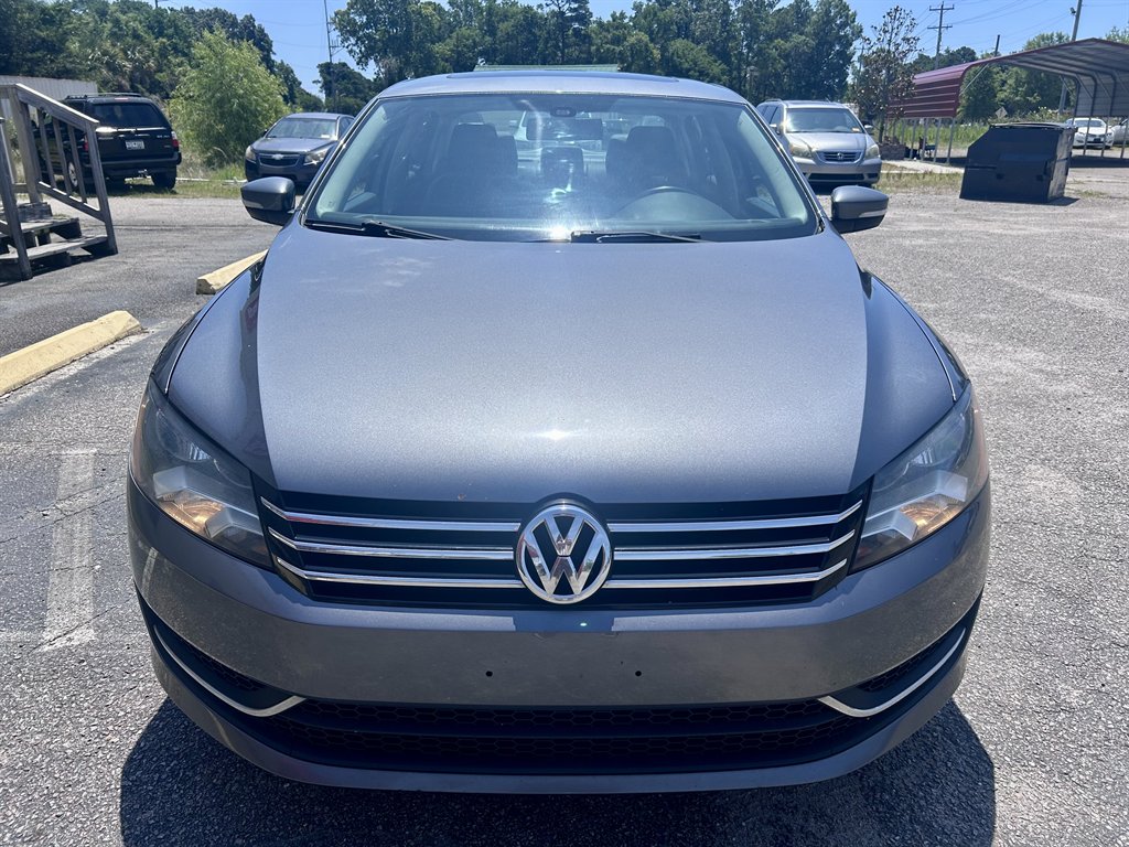 2013 Volkswagen Passat - $8,995