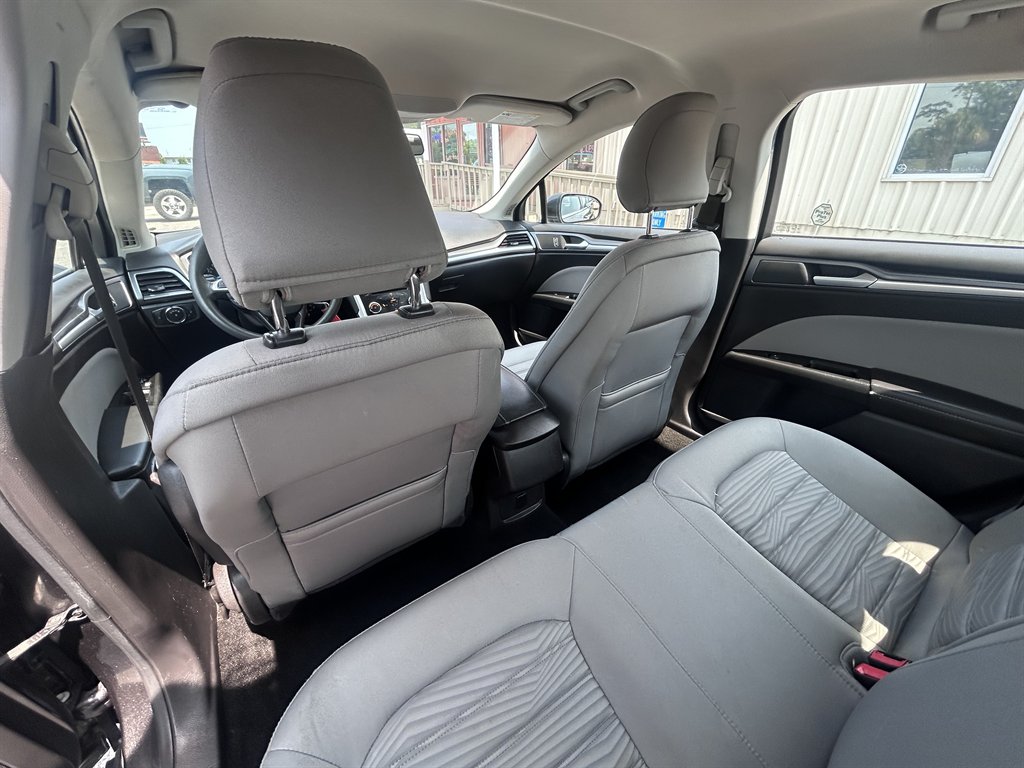 2016 Ford Fusion - $8,995