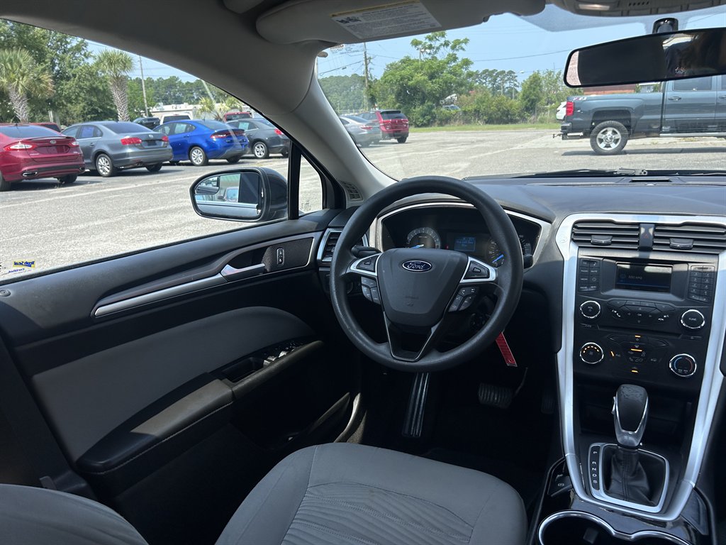 2016 Ford Fusion - $8,995