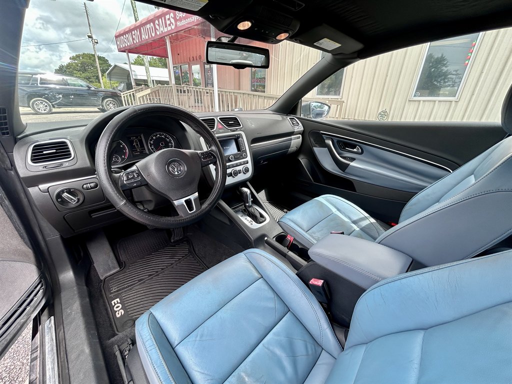 2013 Volkswagen Eos - $6,995