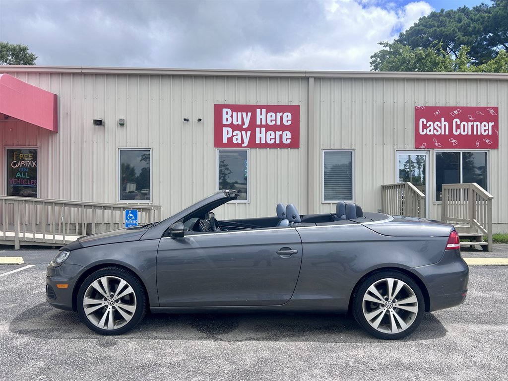 2013 Volkswagen Eos - $6,995
