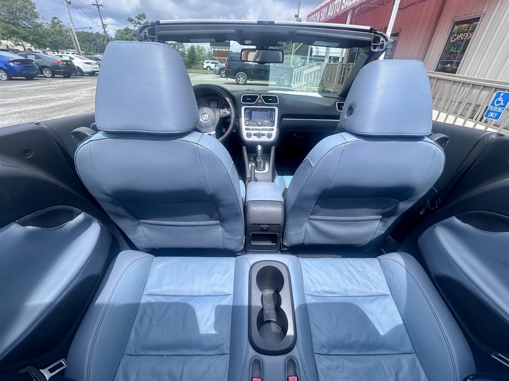 2013 Volkswagen Eos - $6,995