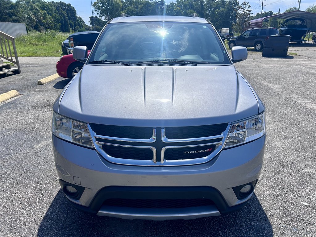 2016 Dodge Journey - $8,995