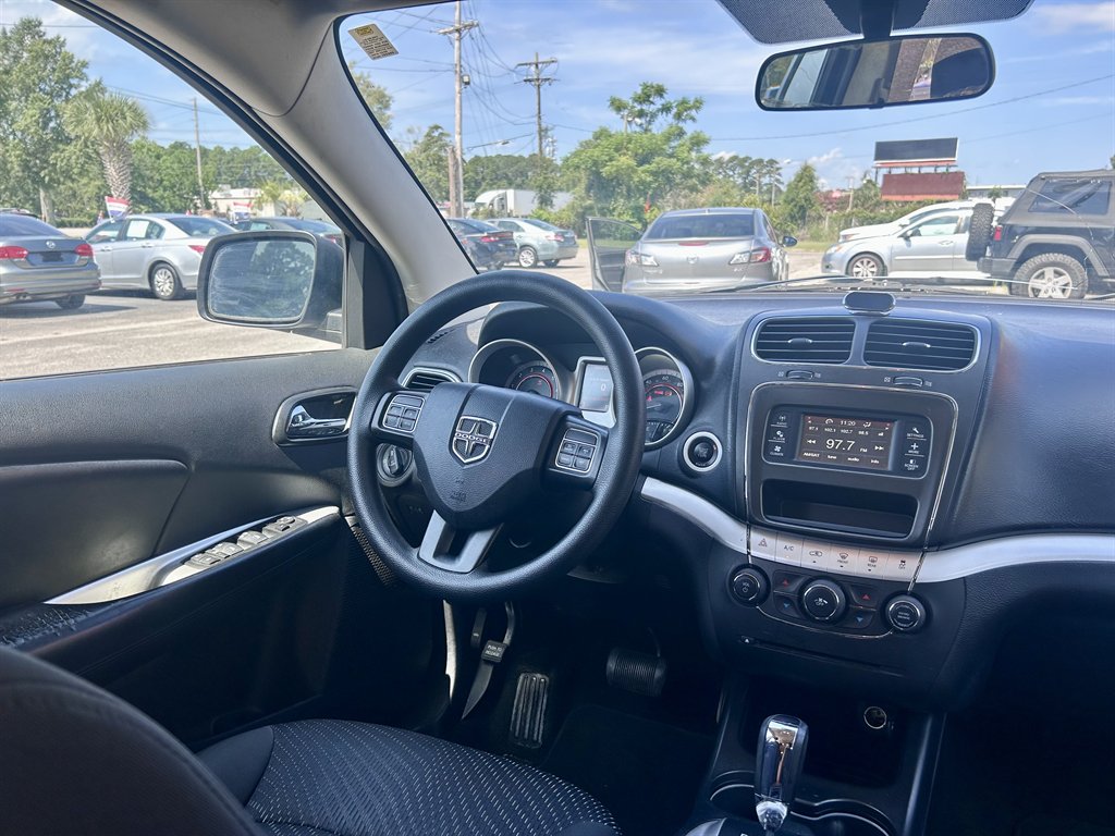 2016 Dodge Journey - $8,995