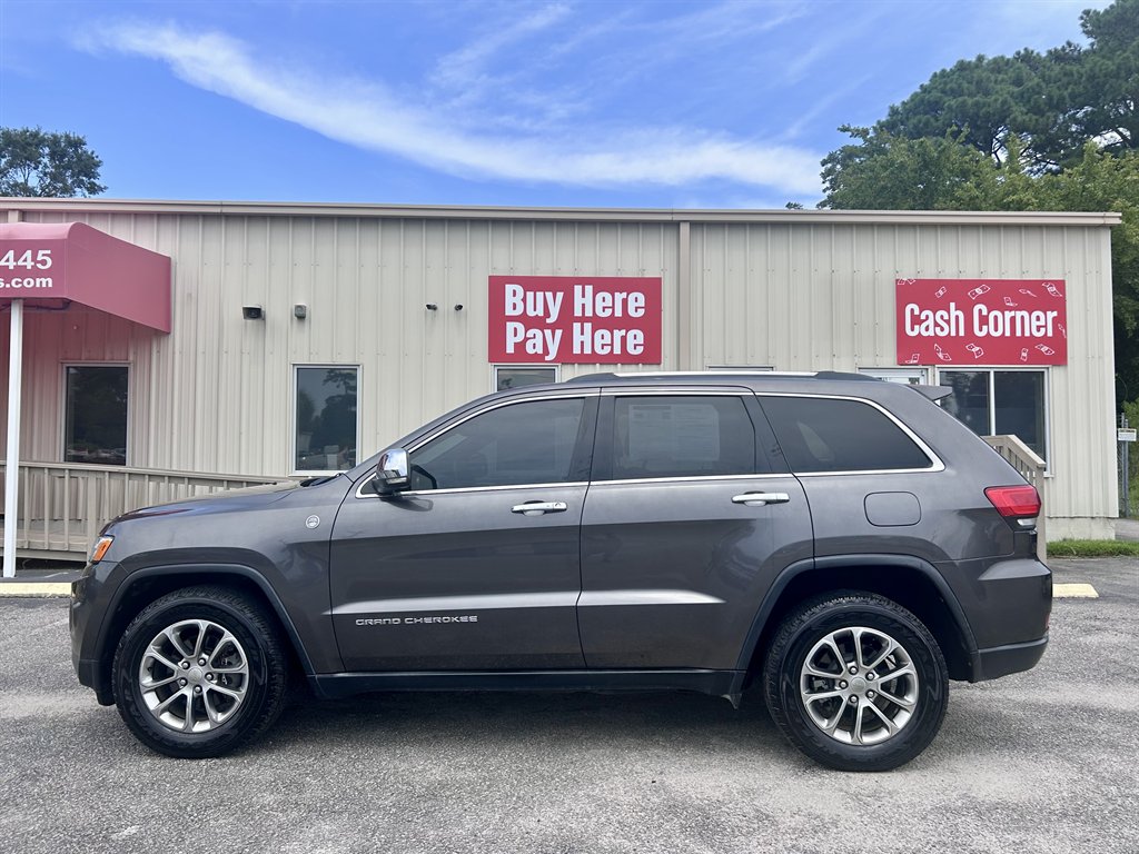 2015 Jeep Cherokee - $10,995