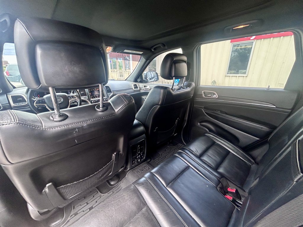 2015 Jeep Cherokee - $10,995