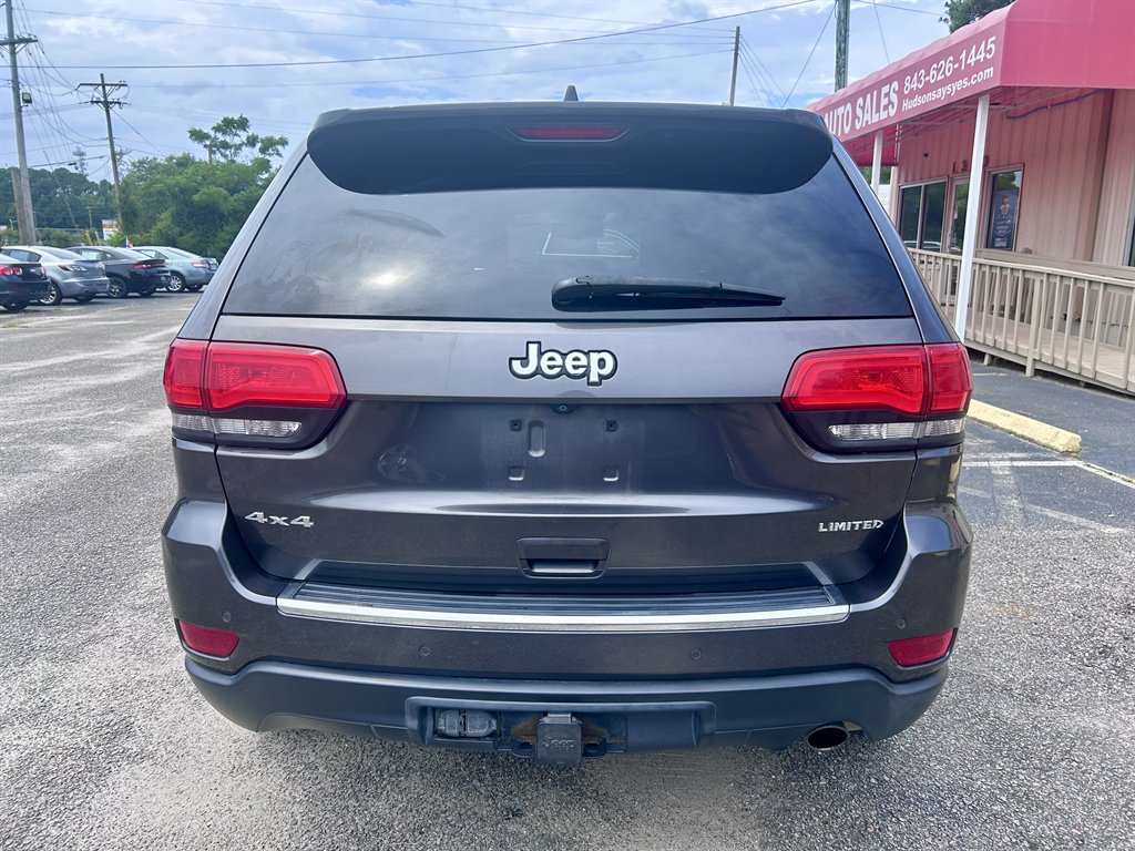 2015 Jeep Cherokee - $10,995