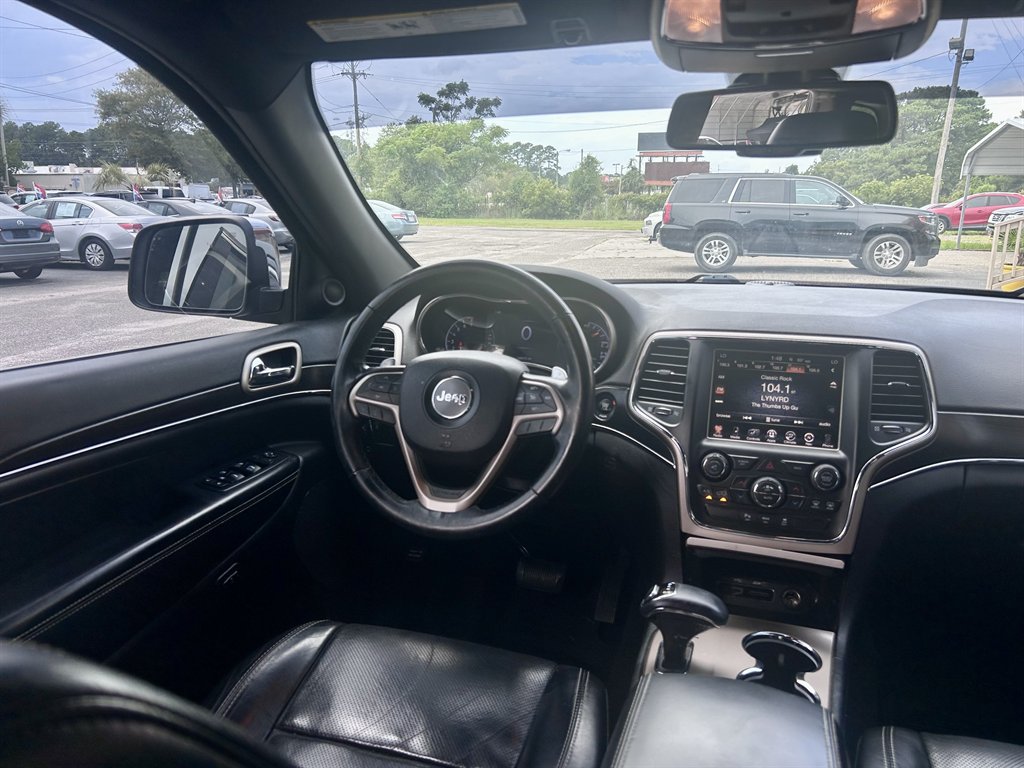 2015 Jeep Cherokee - $10,995