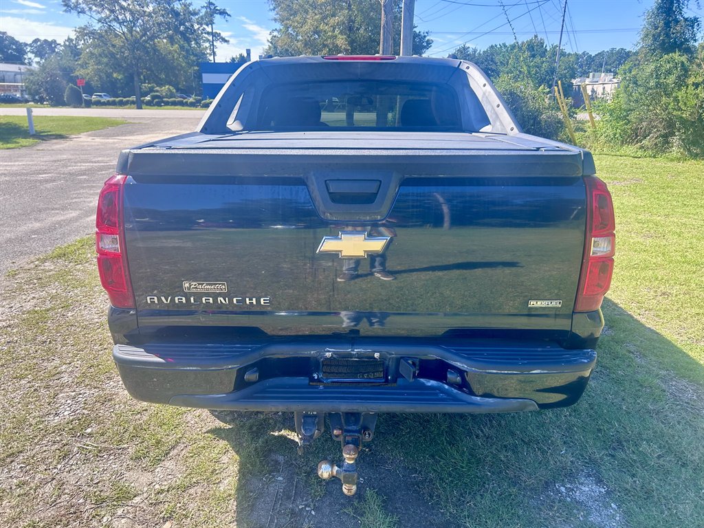 2007 Chevrolet Avalanche - $4,995