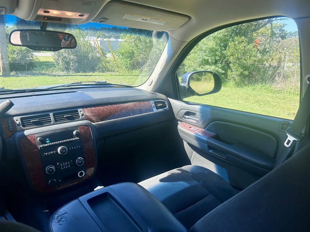2007 Chevrolet Avalanche - $4,995