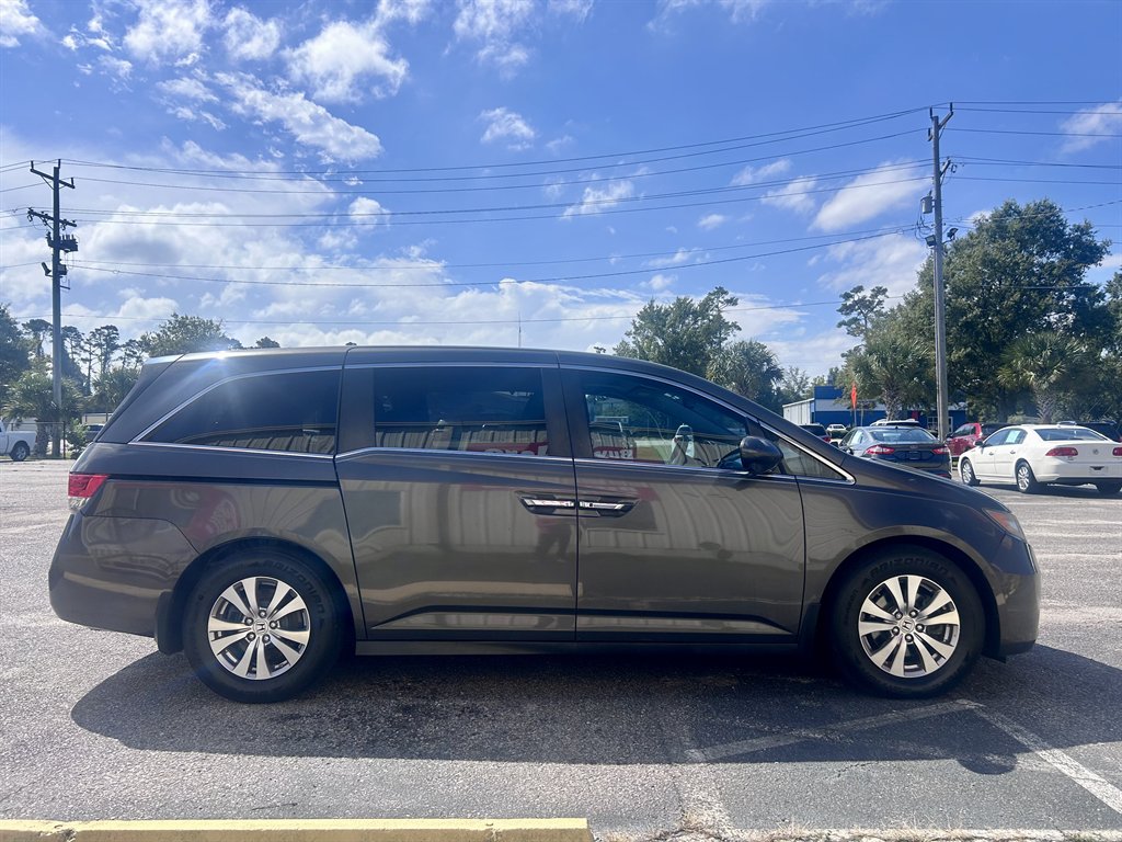 2014 Honda Odyssey - $10,995