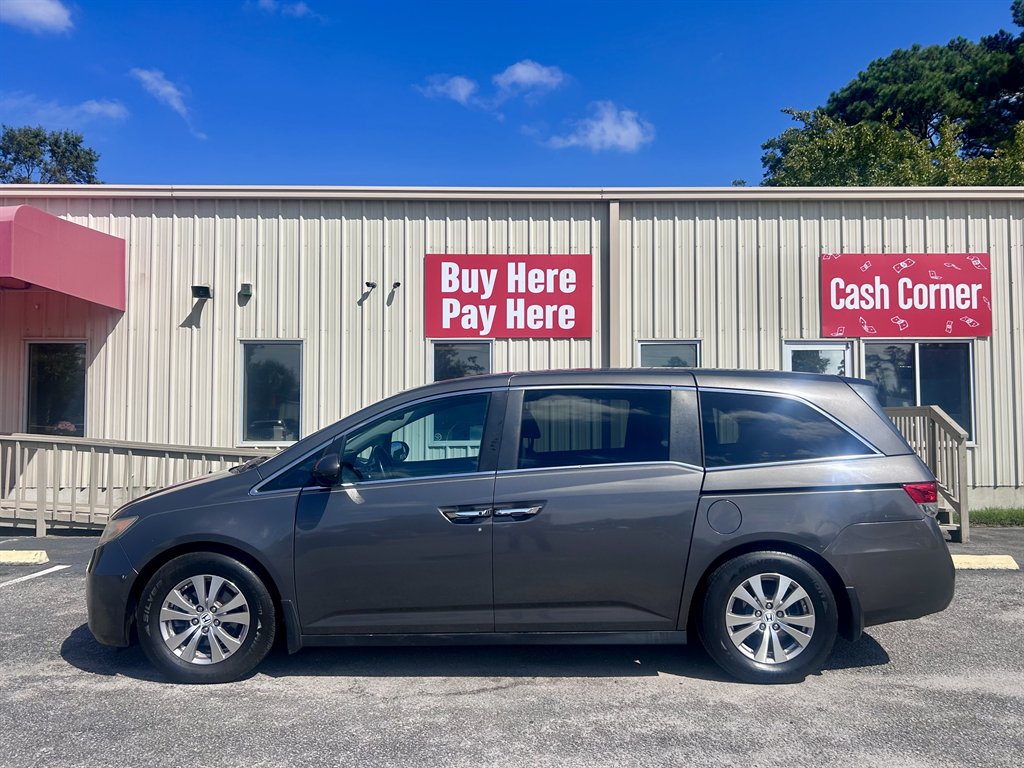 2014 Honda Odyssey - $10,995