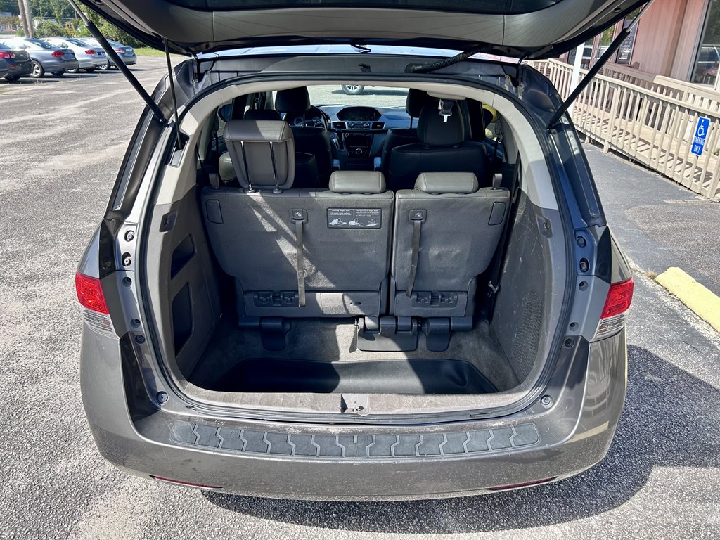 2014 Honda Odyssey - $10,995