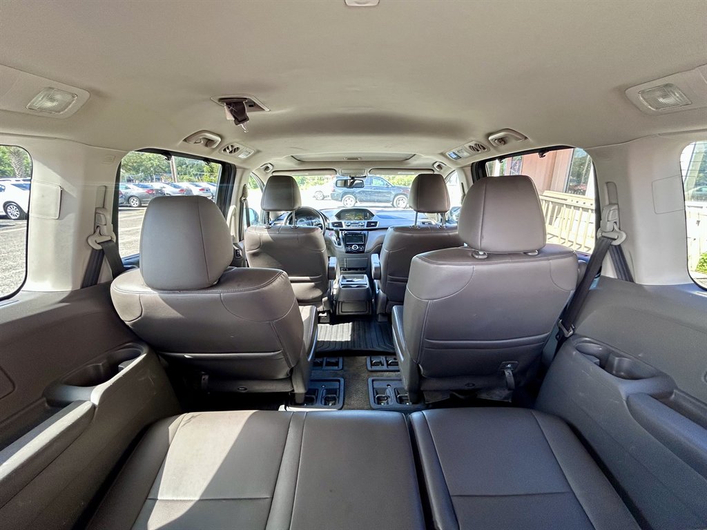 2014 Honda Odyssey - $10,995