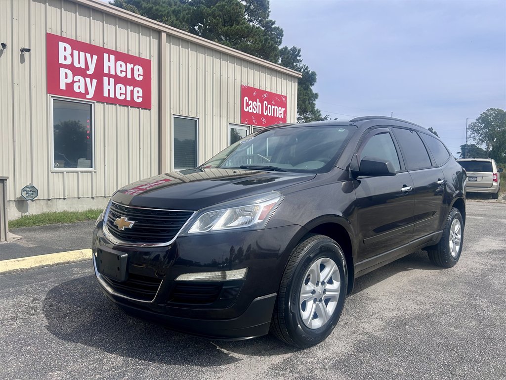 2015 Chevrolet Traverse - $9,995