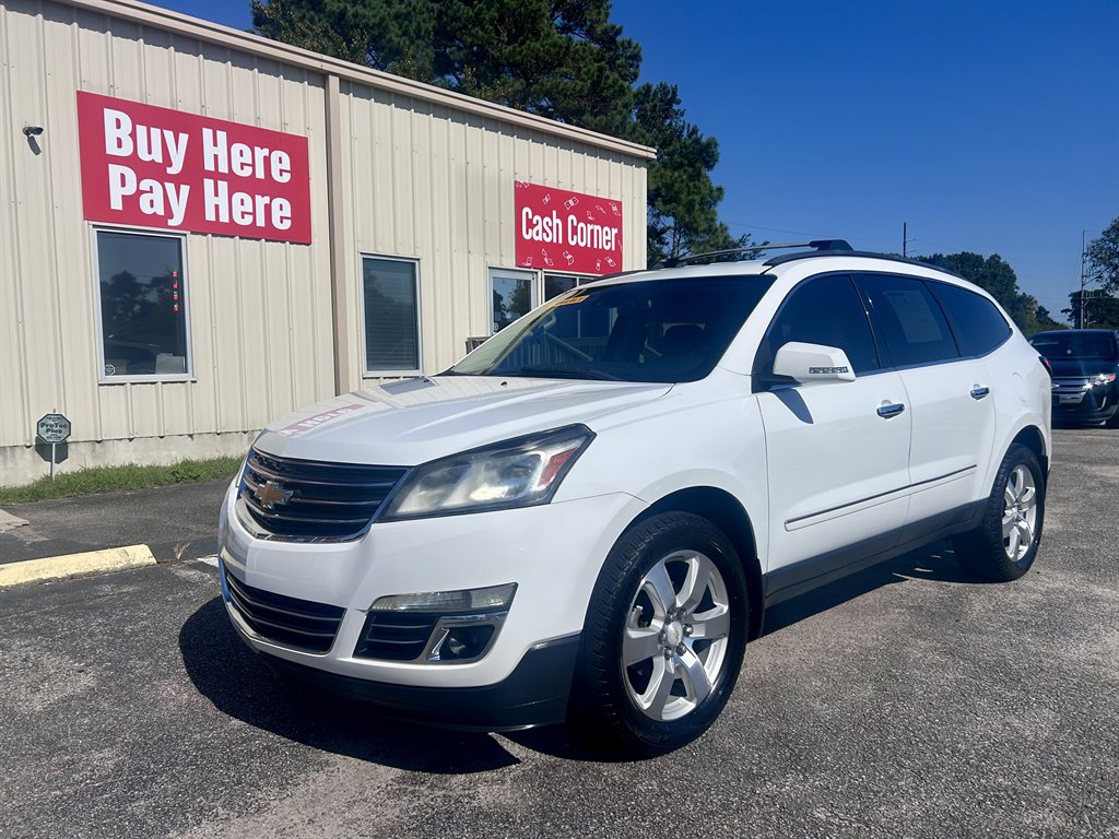 2017 Chevrolet Traverse - $10,995