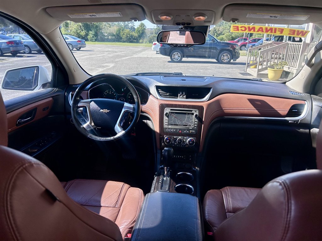 2017 Chevrolet Traverse - $10,995